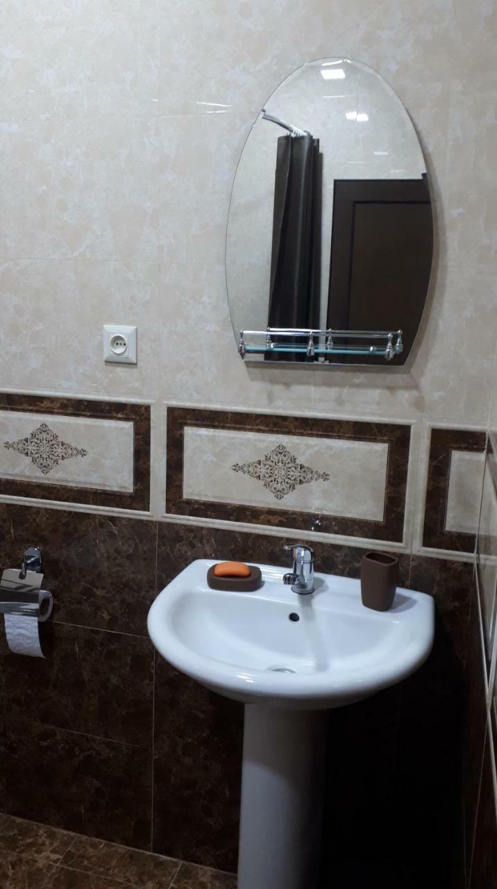 Sesilia Hotel Kazbegi Exterior foto
